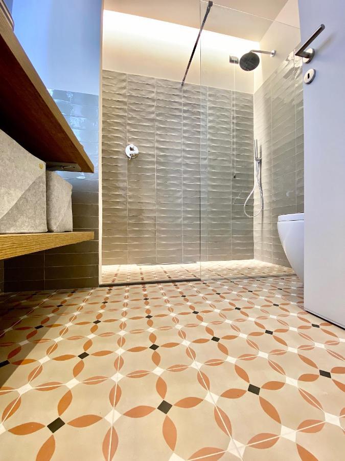 Vicomillesuites Pensión Cagliari