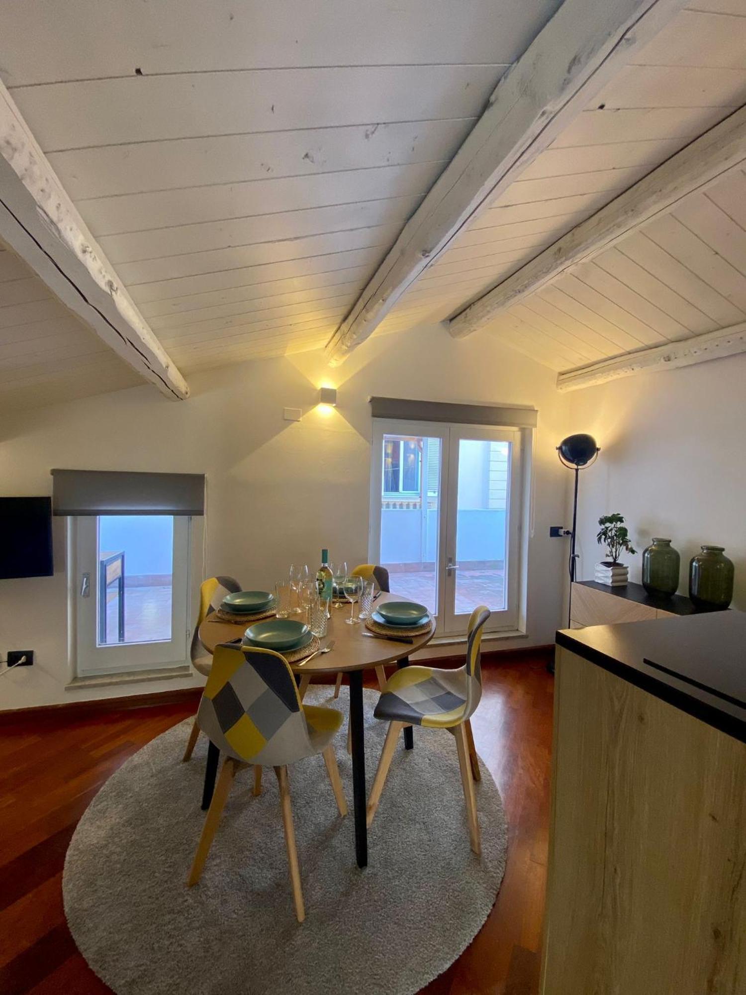 Pensión Vicomillesuites Cagliari